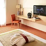 호텔 Mercure Cathedrale 4*