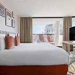 Mercure Cathedrale מלון 4*