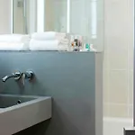 Mercure Cathedrale Hotel 4*