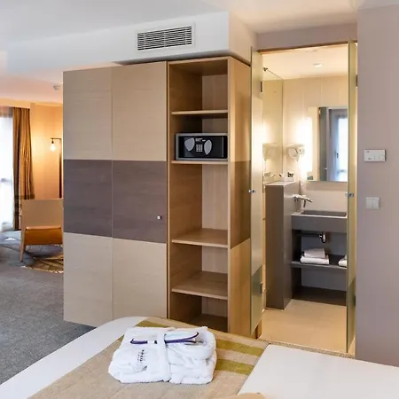 Mercure Cathedrale