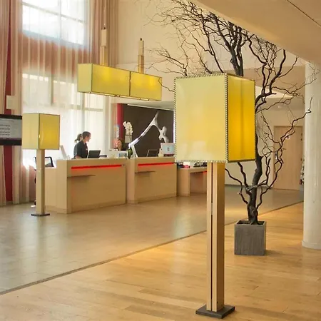Mercure Cathedrale 4*
