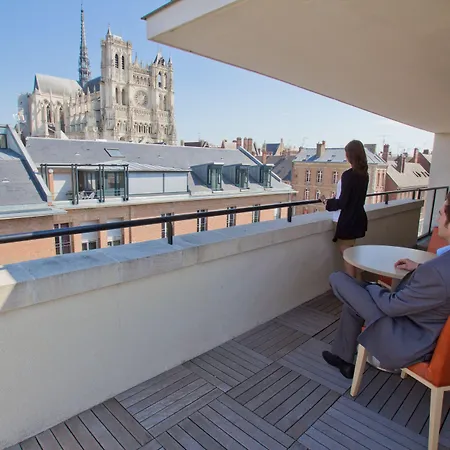 Mercure Cathedrale Hotel 4*