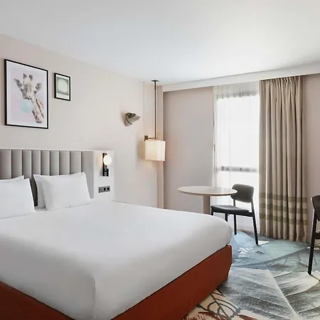 Mercure Cathedrale 4* אמיינס