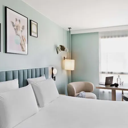 Mercure Cathedrale מלון 4*