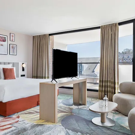 מלון Mercure Cathedrale 4*