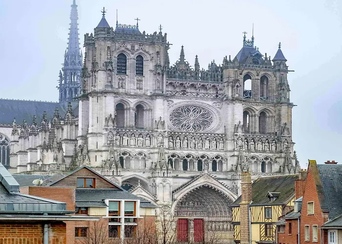 Hotel Mercure Cathedrale 4*