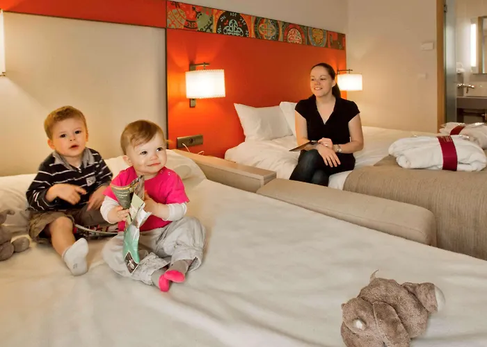 Mercure Cathedrale Hotel 4*