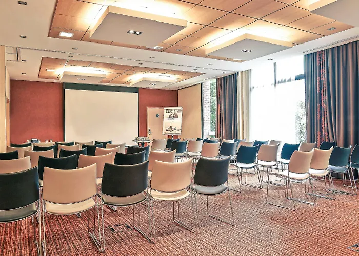 Mercure Cathedrale Hotel 4*