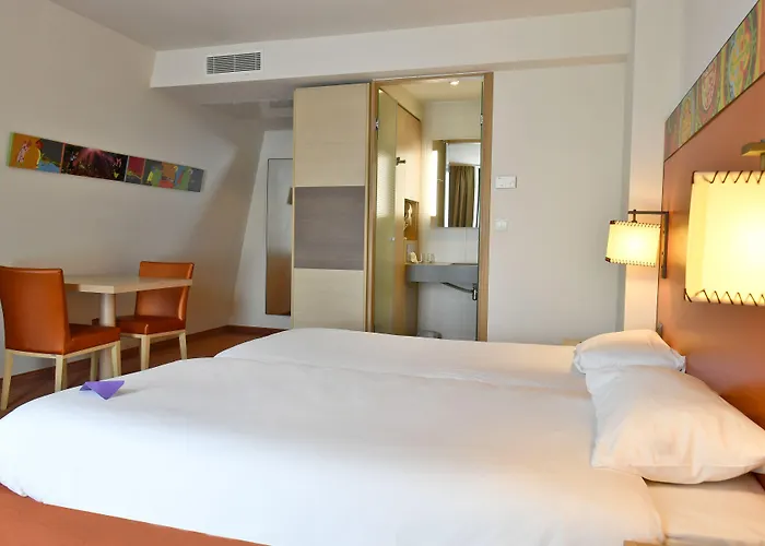 Mercure Cathedrale 4*